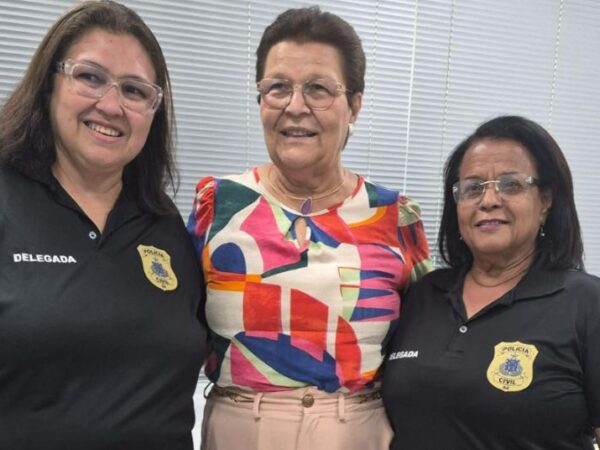 Fátima Nunes visita DEAM e reforça compromisso com a política de combate à violência contra a mulher