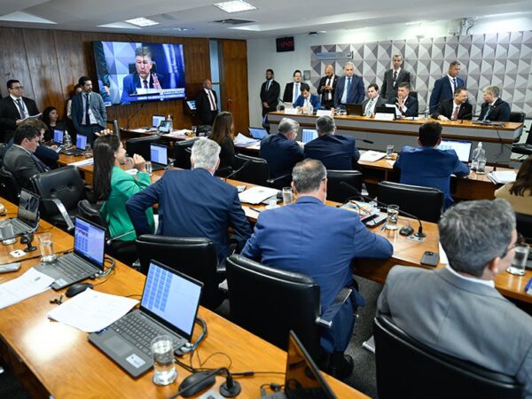 Com negativa de Vorcaro, CPMI do INSS vai ouvir investigada ligada à Conafer