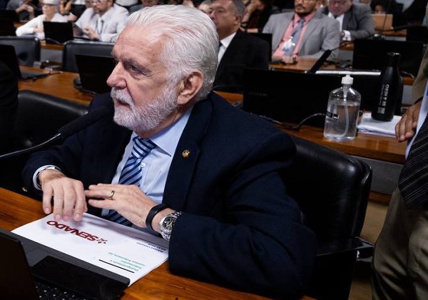 Senador afirma que esquema de descontos ilegais atingiu milhões de brasileiros e cobra punição aos responsáveis