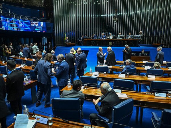 Senado pode votar na terça aumento de penas para furto, roubo e estelionato
