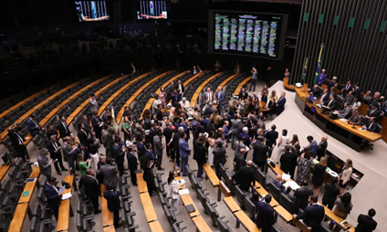 Congresso derruba veto de Lula e mantém PL da Dosimetria