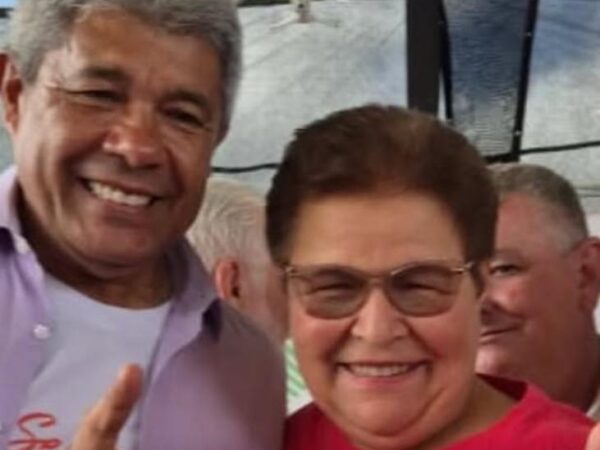Fátima Nunes reforça diálogo com lideranças durante agenda do Governo Participativo em Juazeiro