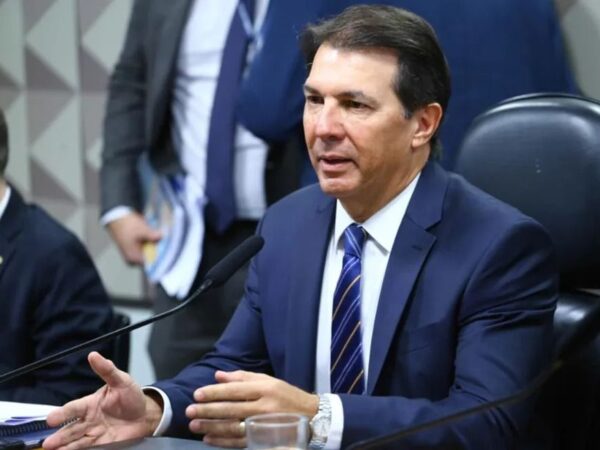 “Muitas pessoas que votaram no PT na eleição passada hoje dizem que não votam mais”, diz Arthur Maia