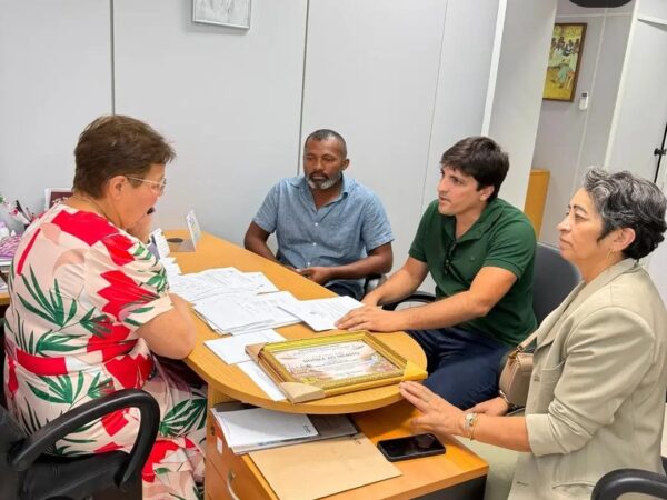 Deputada Fátima Nunes amplia articulações políticas e reforça agenda com lideranças do interior da Bahia