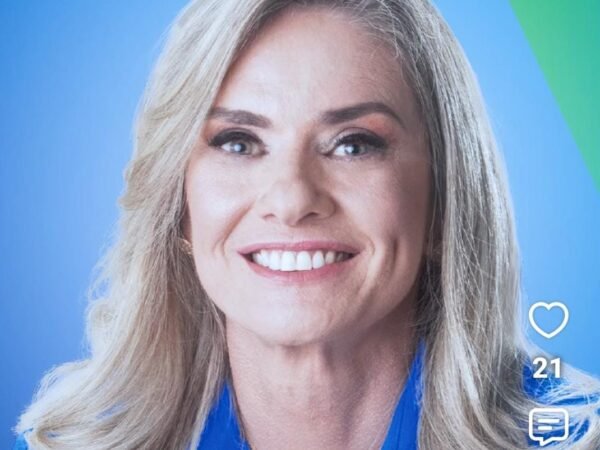 Ivana Bastos é reeleita e termina eleição como a deputada estadual mais votada da Bahia
