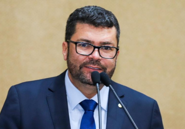 PDT oficializa chapa com 46 candidatos à ALBA e 40 nomes para a Câmara Federal