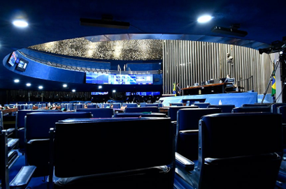 Eleitor escolherá dois senadores neste ano; veja como votar