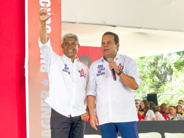 “Jerônimo é o governador-prefeito de Salvador”, dispara Geraldinho em convenção da majoritária com a presença de Lula