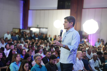 ACM Neto reúne candidatos em Salvador e dá largada à articulação eleitoral para 2026