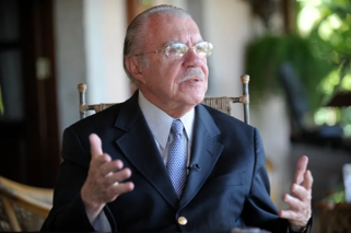 José Sarney é internado em São Luís com quadro de pneumonia