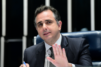 Alcolumbre indica Rodrigo Pacheco para vaga de ministro do TCU