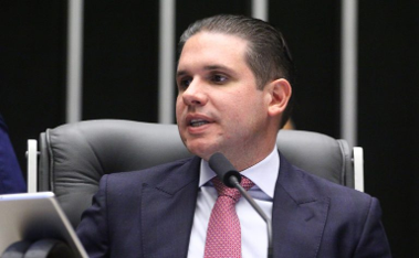 Congresso promulga o fim da escala 6×1 e aposentadoria especial para agentes de saúde